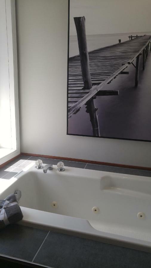 La Maison Du Village, Spa Шауиниган Екстериор снимка